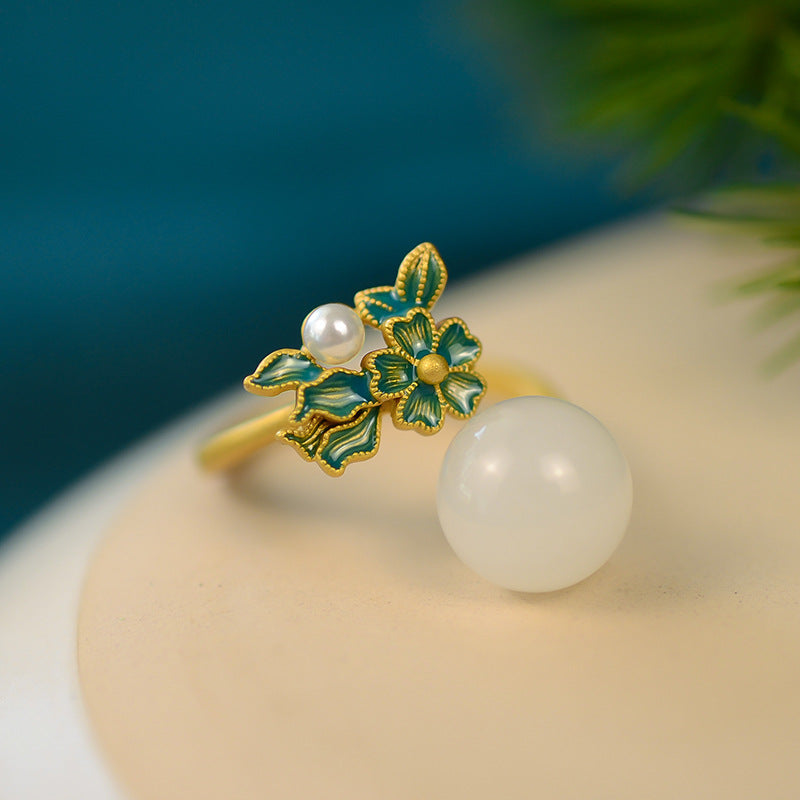 Romantic Gold Ring for Special Moments