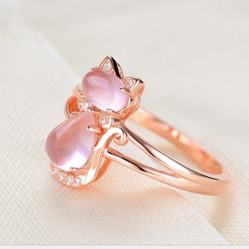 Stunning Gold Ring for Daily Wear