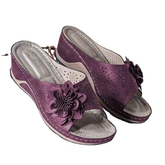 Graceful Orthopedic Sandals for Modern Look