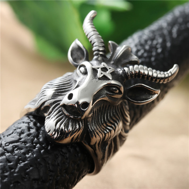 Beautiful Ring with Unique Style