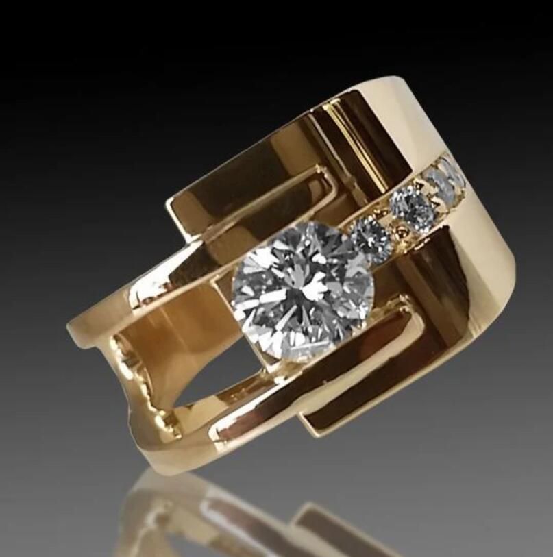 Stunning Gold Ring for Daily Wear