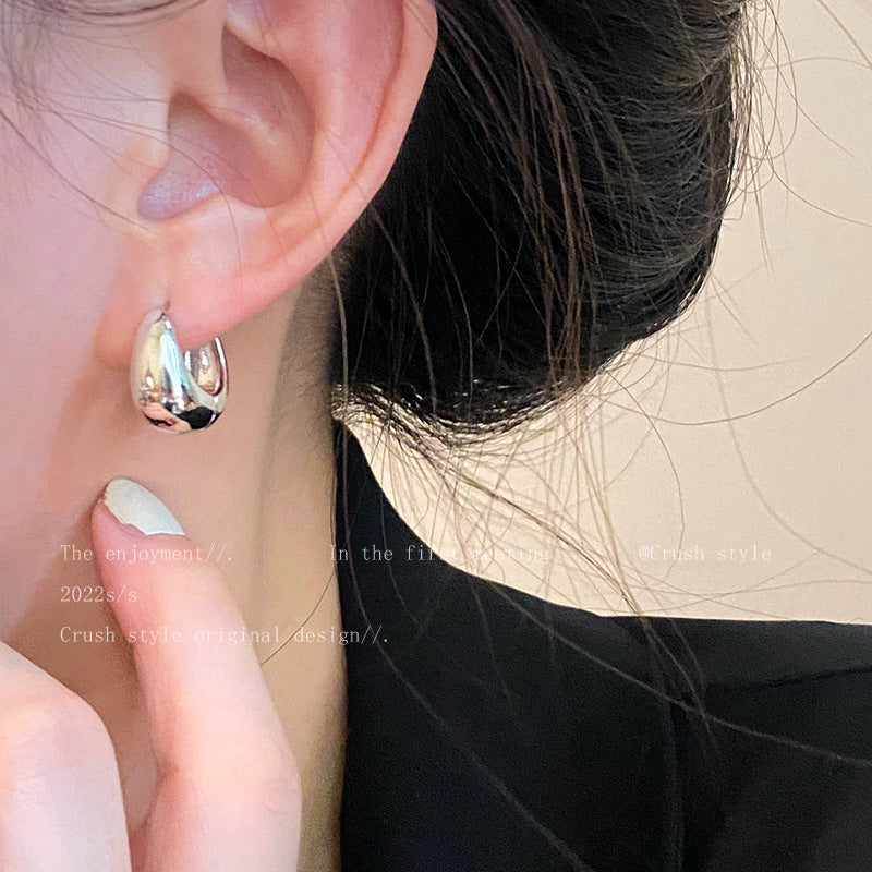 Romantic Earring for Special Moments