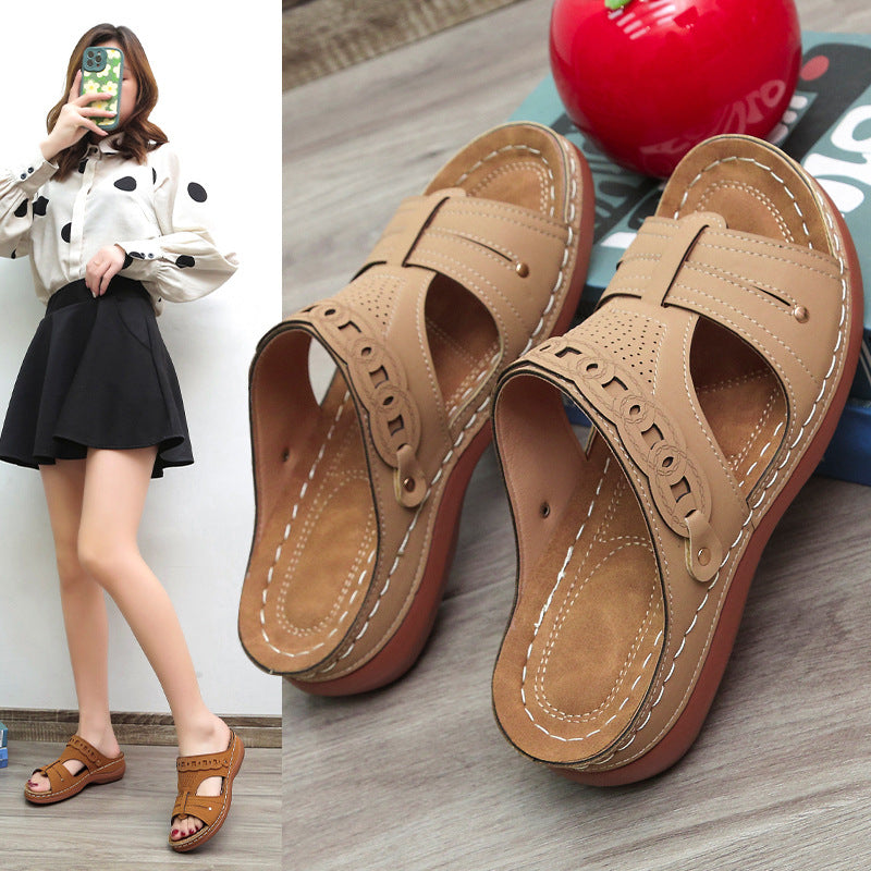 Graceful Orthopedic Sandals for Modern Look