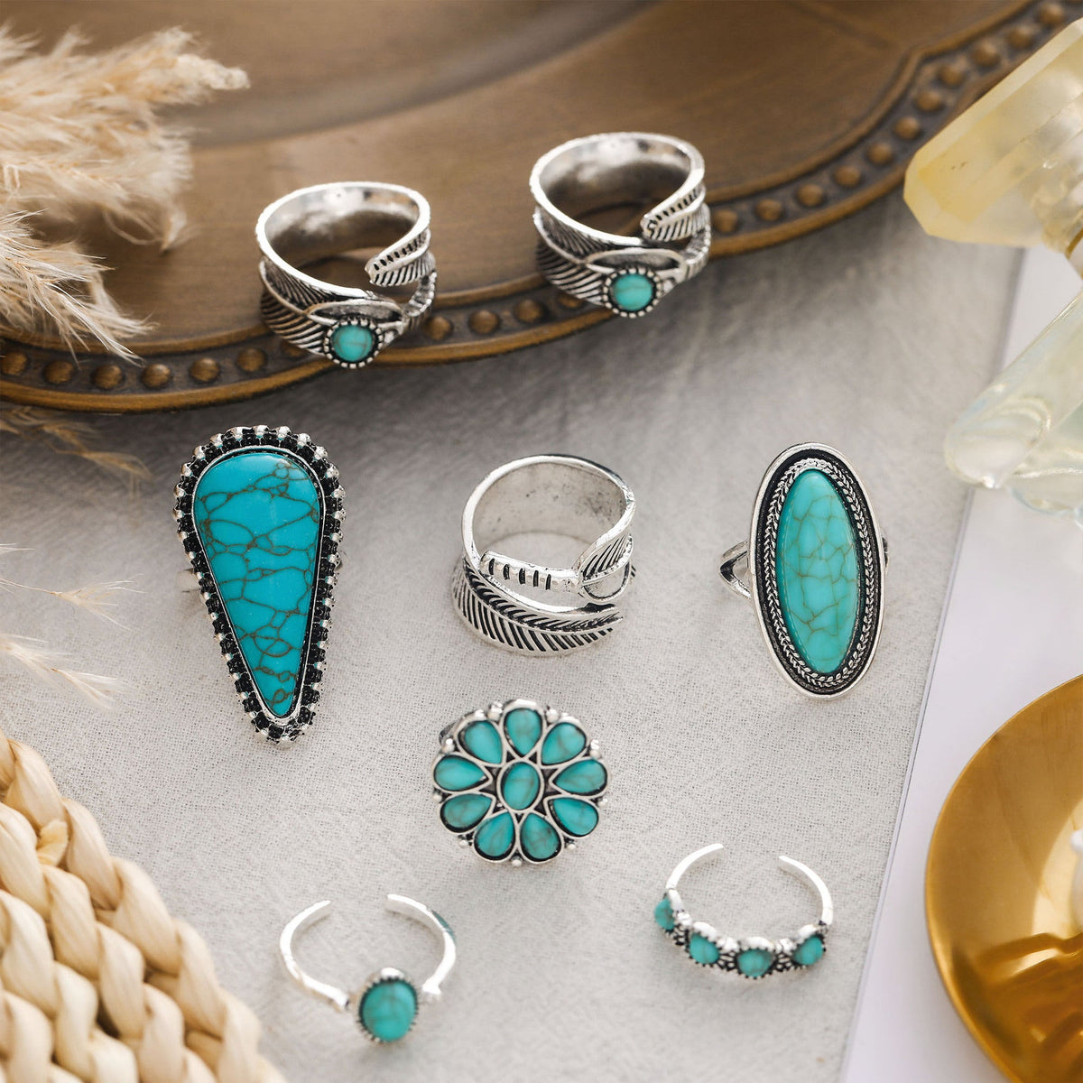 Beautiful Bracelet with Unique Style