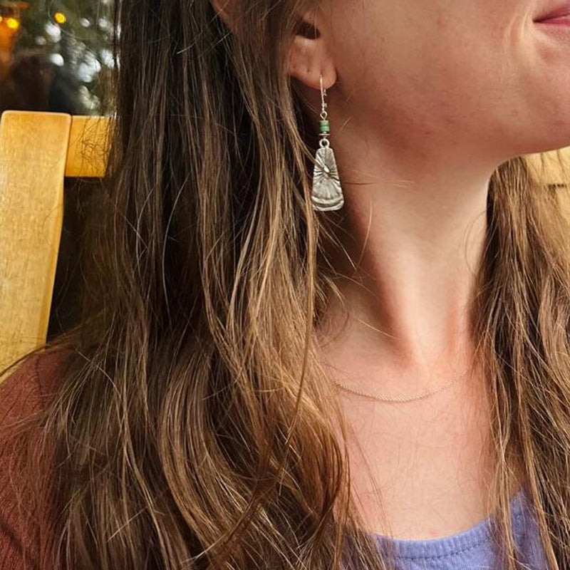 Elegant Silver Earring for Every Occasion