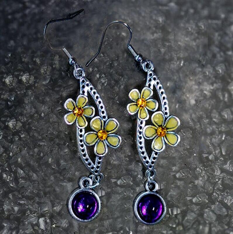 Delicate Artisan Silver Earring