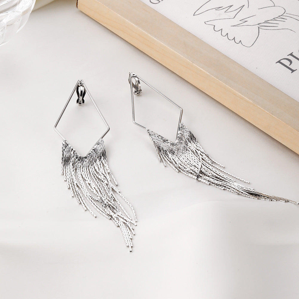 Classic Earring with Timeless Appeal