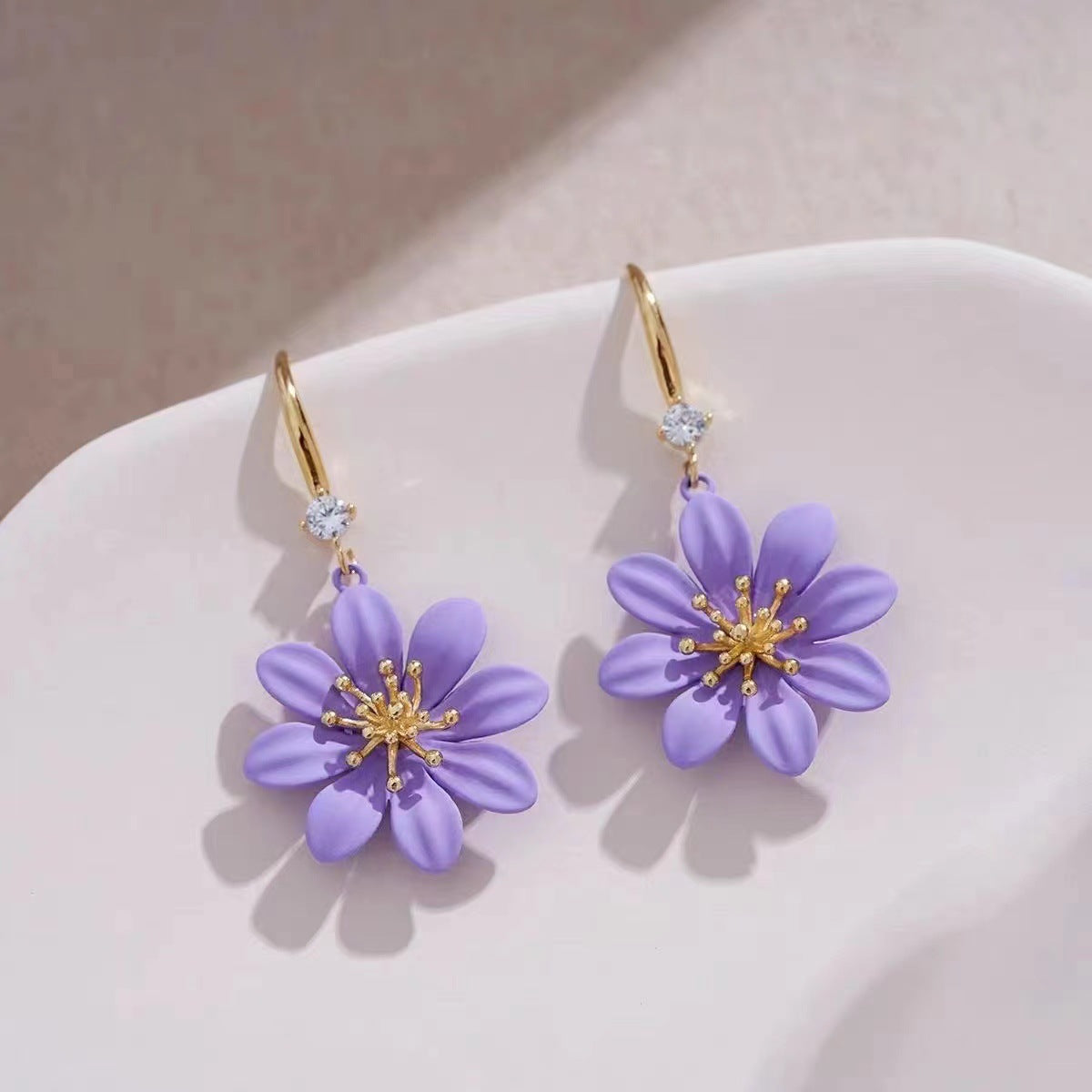 Beautiful Earring with Unique Style