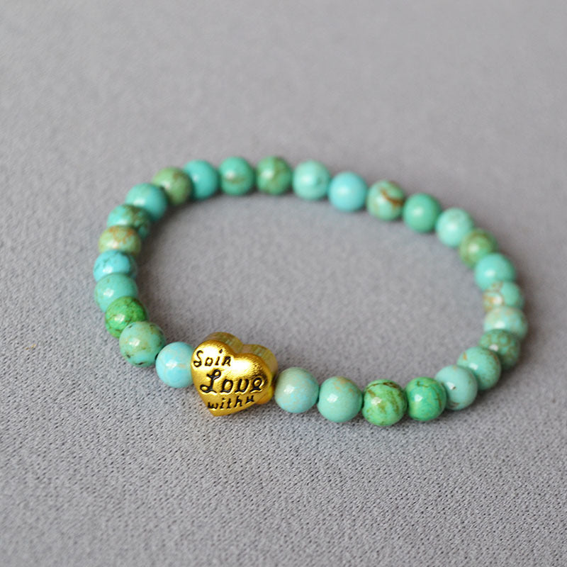 Classic Gold Bracelet with Timeless Appeal