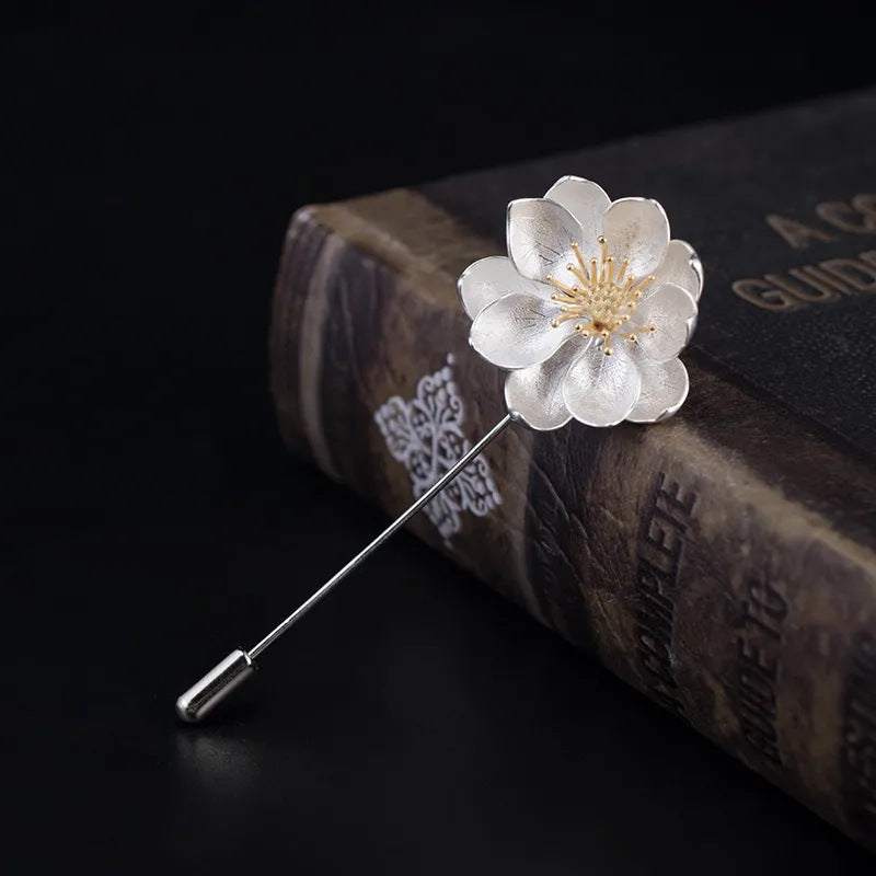 Beautiful Silver Piece with Unique Style
