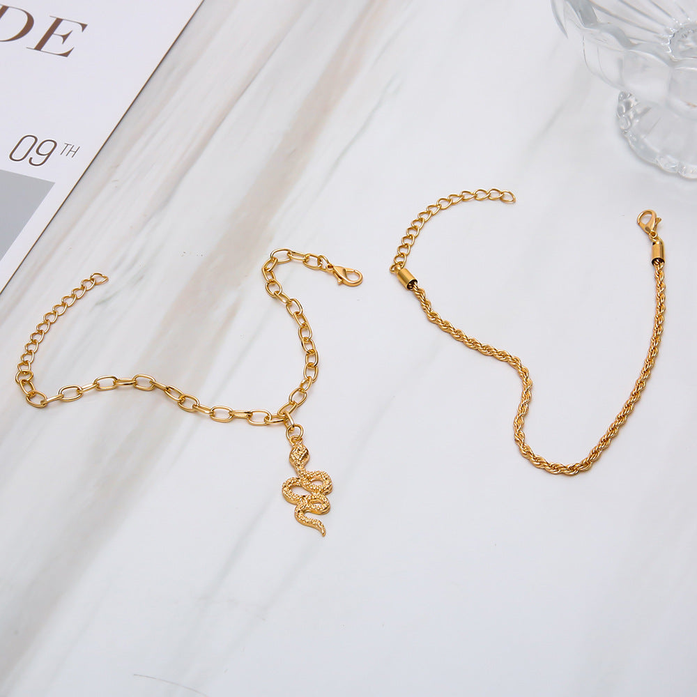 Elegant Gold Pendant for Every Occasion