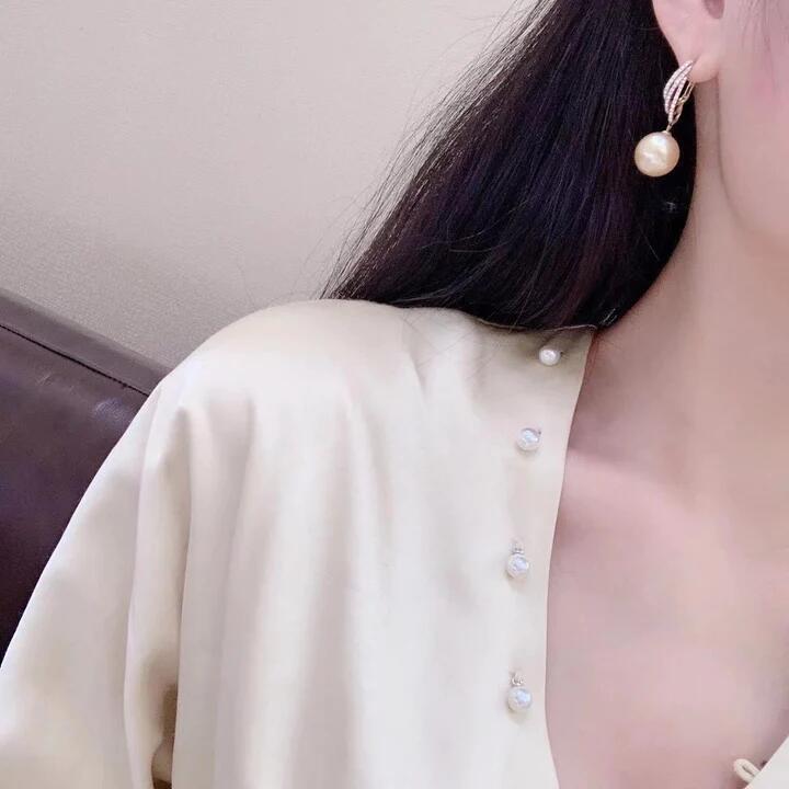 Stunning Earring for Daily Wear