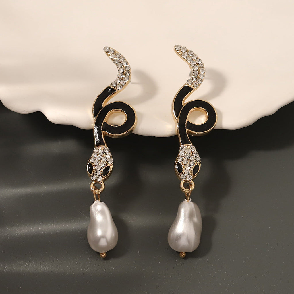 Elegant Pearl Earring for Every Occasion