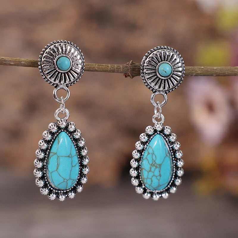 Romantic Earring for Special Moments