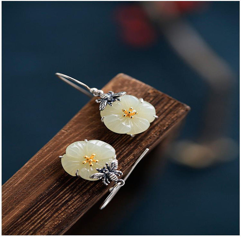Elegant Silver Earring for Every Occasion