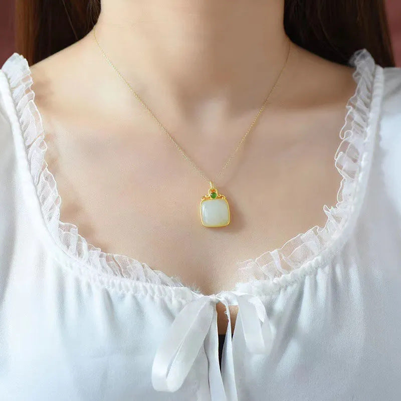 Charming Necklace for Any Occasion
