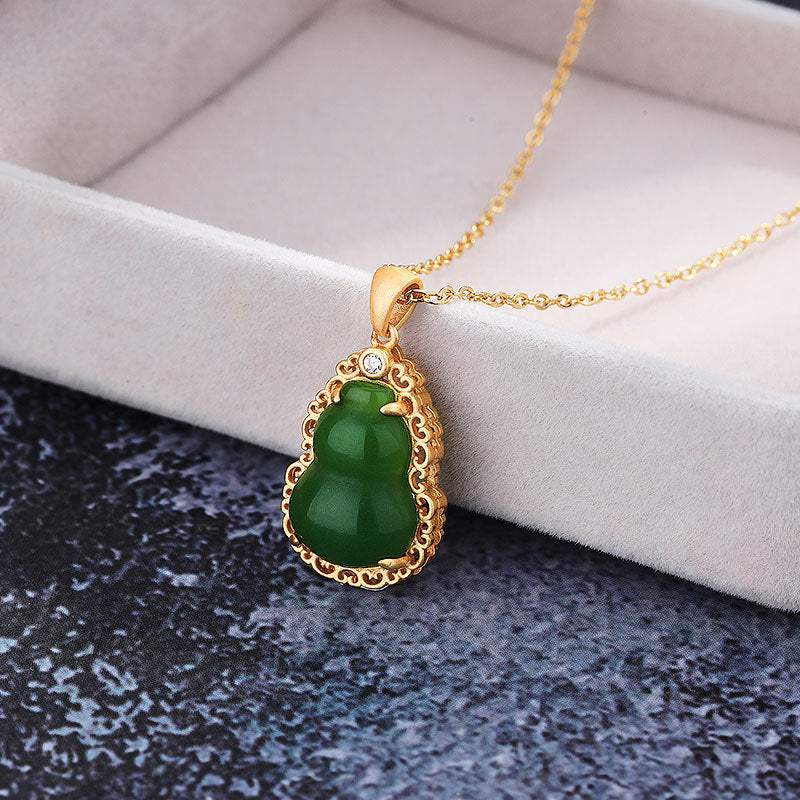 Classic Necklace with Timeless Appeal