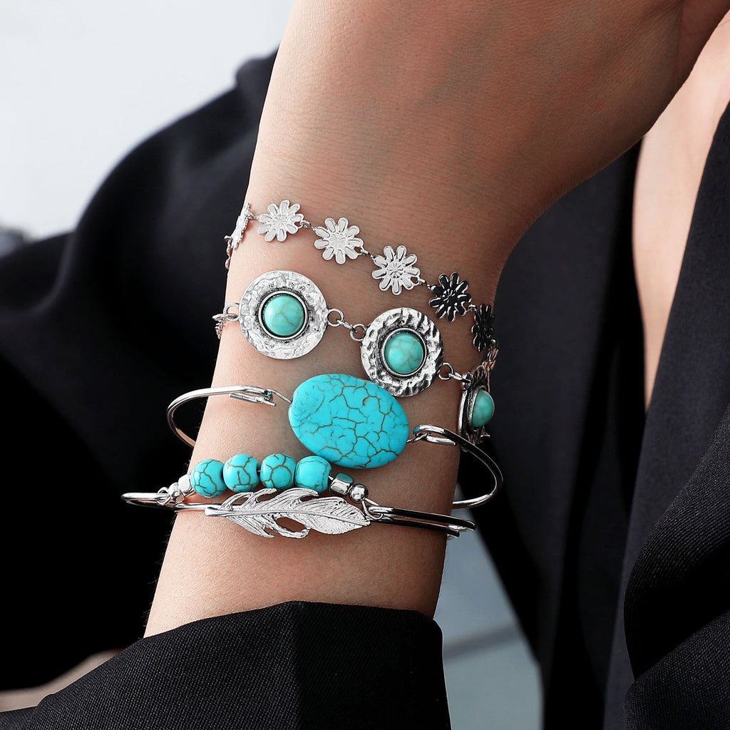 Charming Piece for Any Occasion