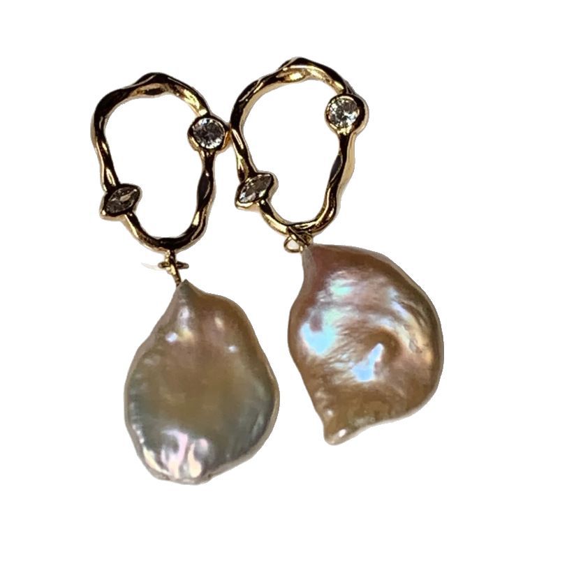 Delicate Artisan Pearl Earring