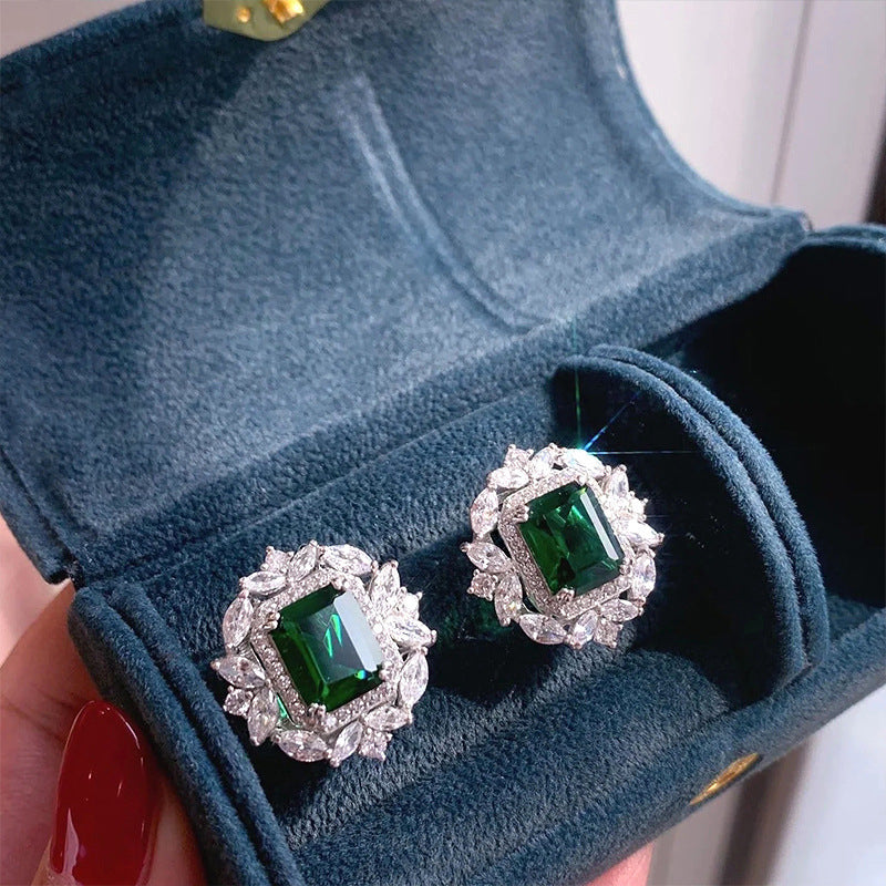 Romantic Earring for Special Moments