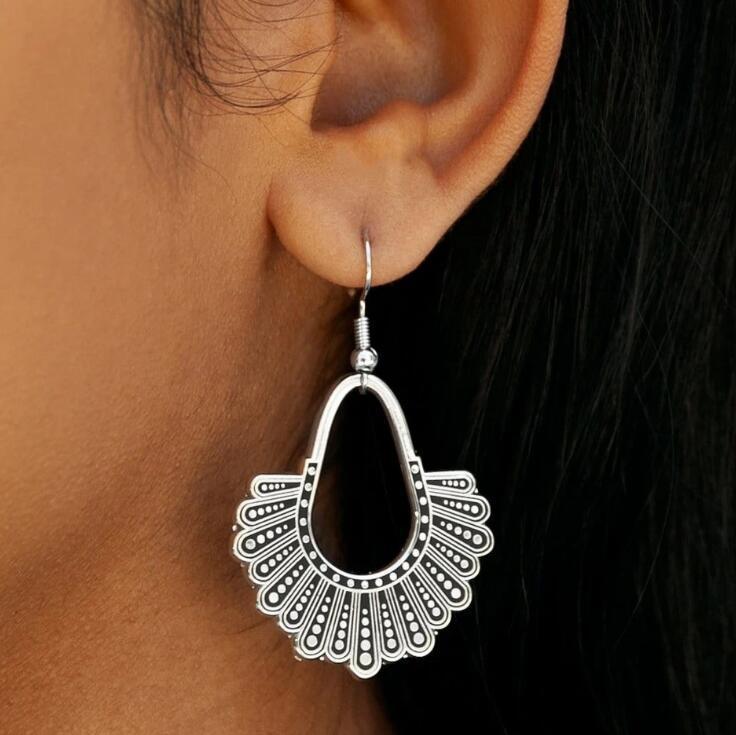 Stunning Earring for Daily Wear