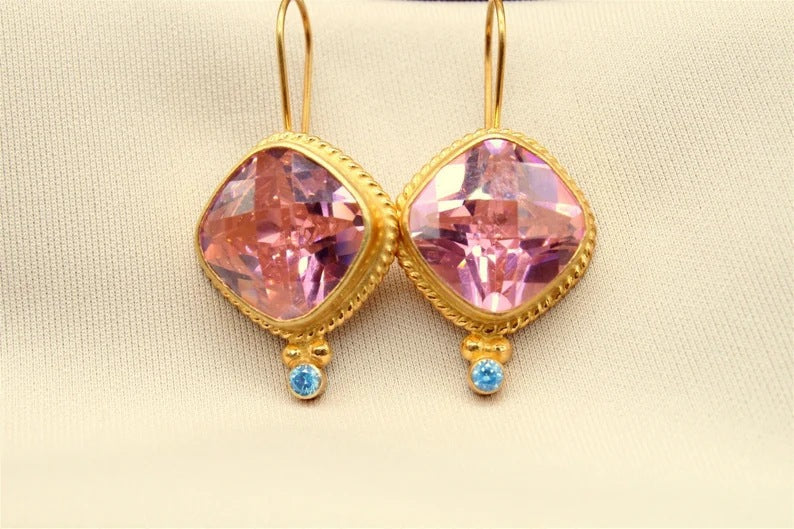 Elegant Earring for Every Occasion