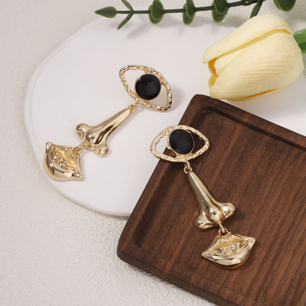 Classic Earring with Timeless Appeal