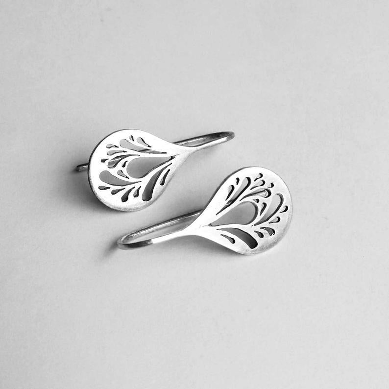 Classic Earring with Timeless Appeal