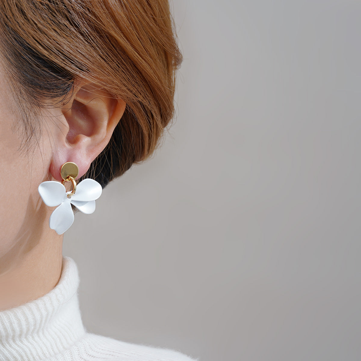 Classic Earring with Timeless Appeal