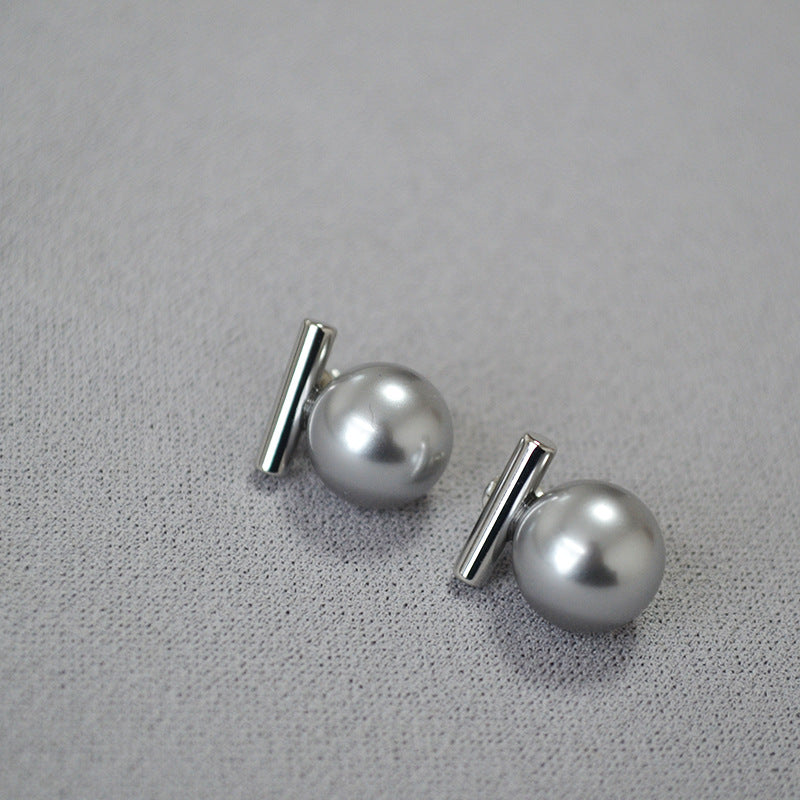 Romantic Silver Earring for Special Moments