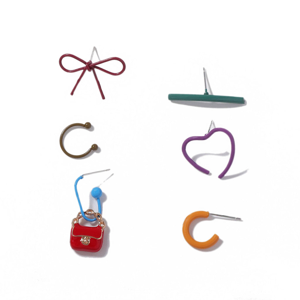 Charming Earring for Any Occasion