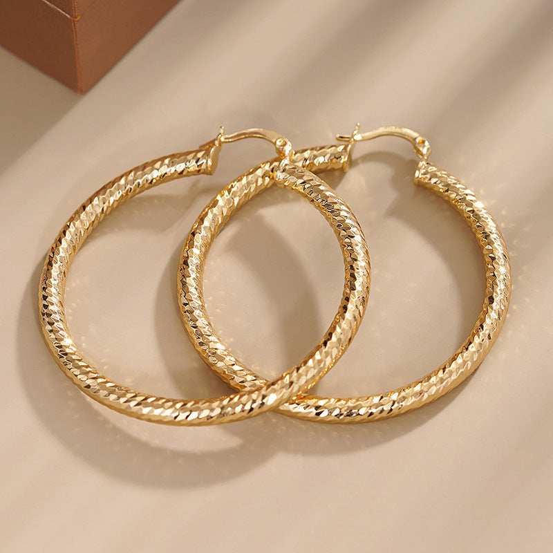 Classic Earring with Timeless Appeal