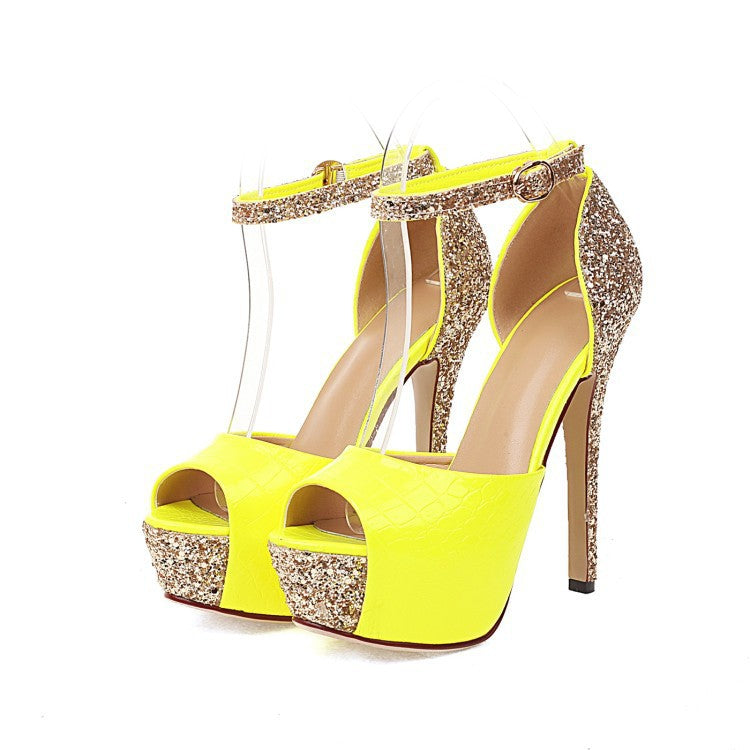 Graceful Orthopedic Sandals for Modern Look