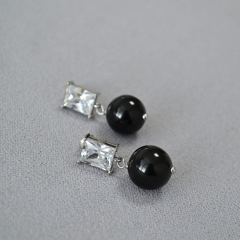 Elegant Silver Earring for Every Occasion