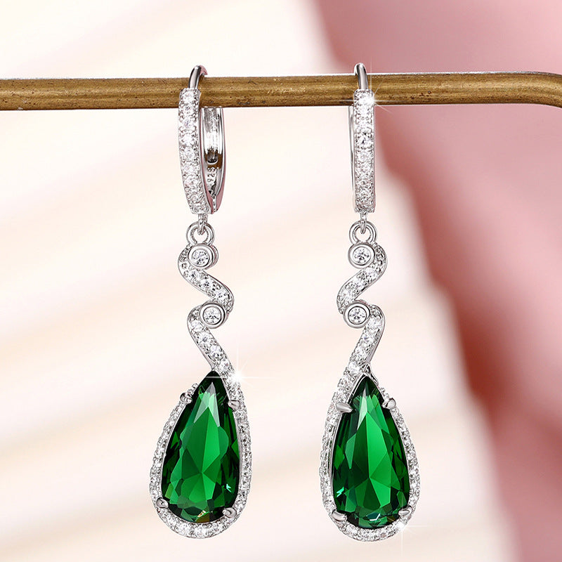 Elegant Earring for Every Occasion