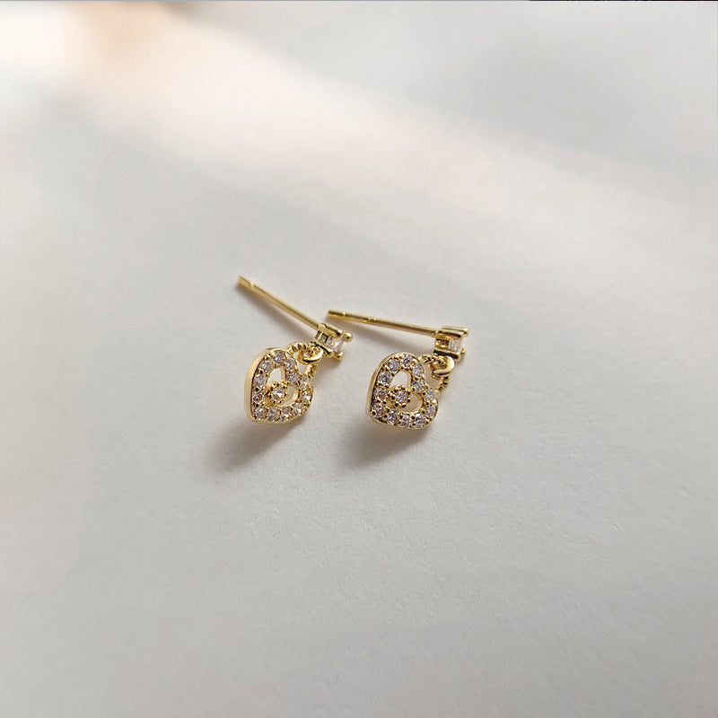 Elegant Earring for Every Occasion