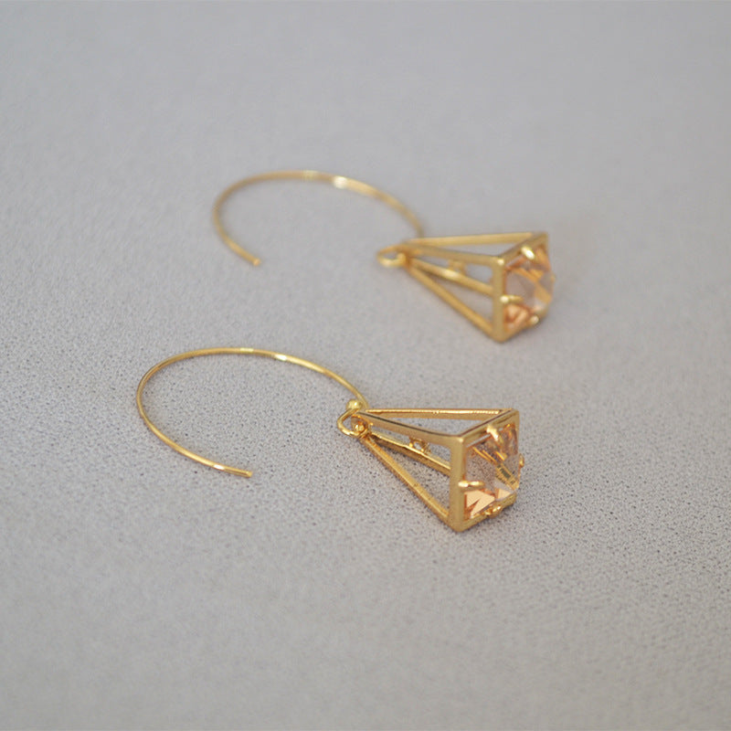 Stunning Gold Earring for Daily Wear