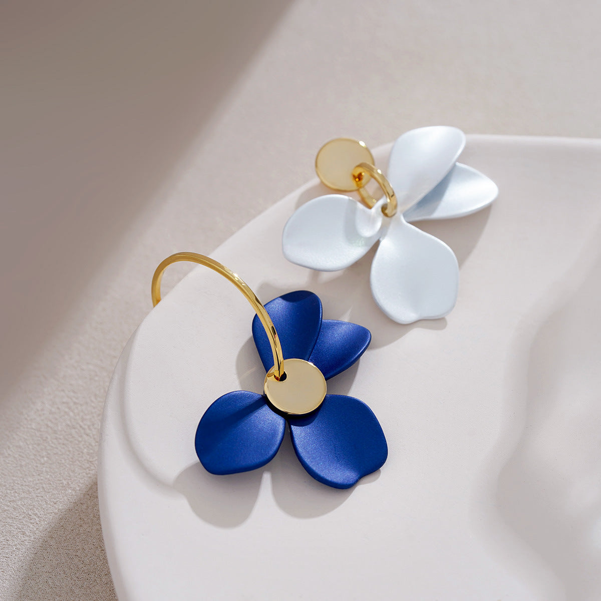 Classic Earring with Timeless Appeal