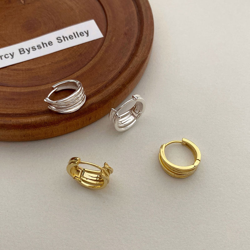 Classic Earring with Timeless Appeal