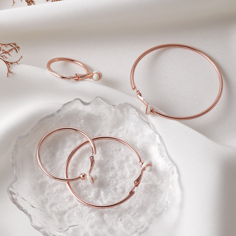 Delicate Artisan Gold Set