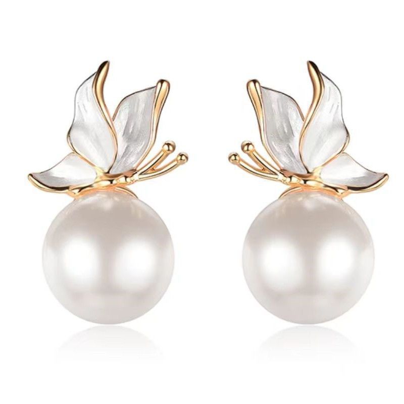 Vintage Handmade Pearl Earring