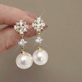 Beautiful Pearl Earring with Unique Style