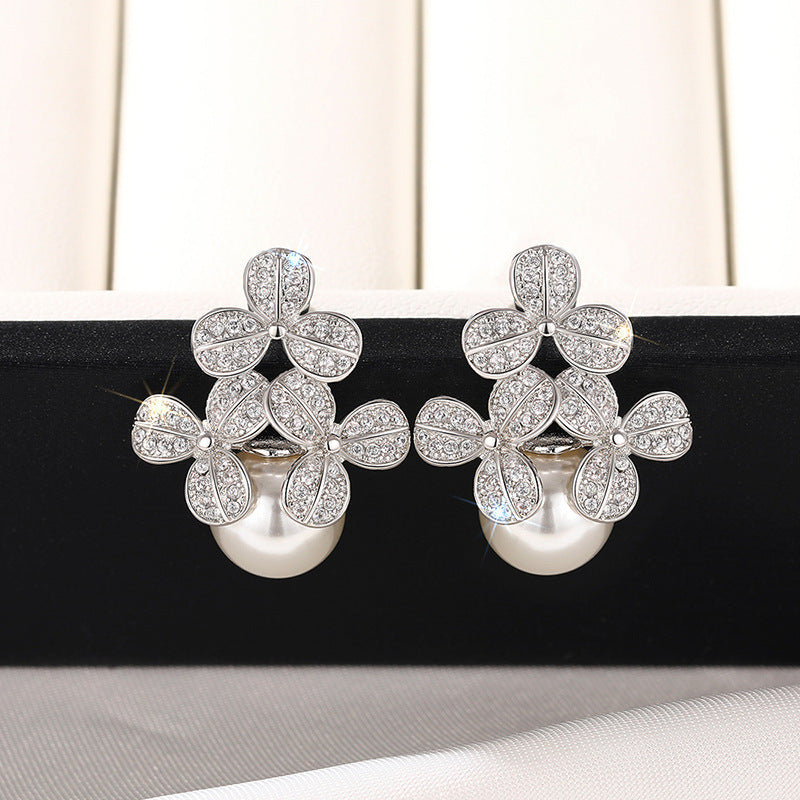 Elegant Pearl Earring for Every Occasion
