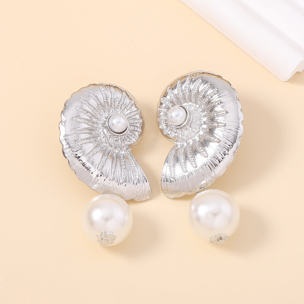 Stunning Pearl Earring for Daily Wear