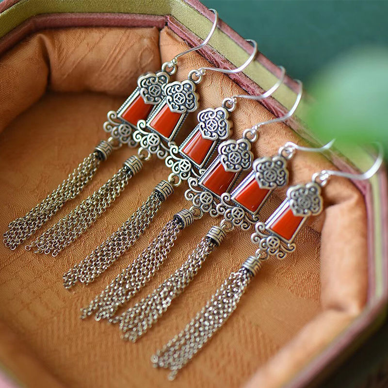 Classic Silver Earring with Timeless Appeal