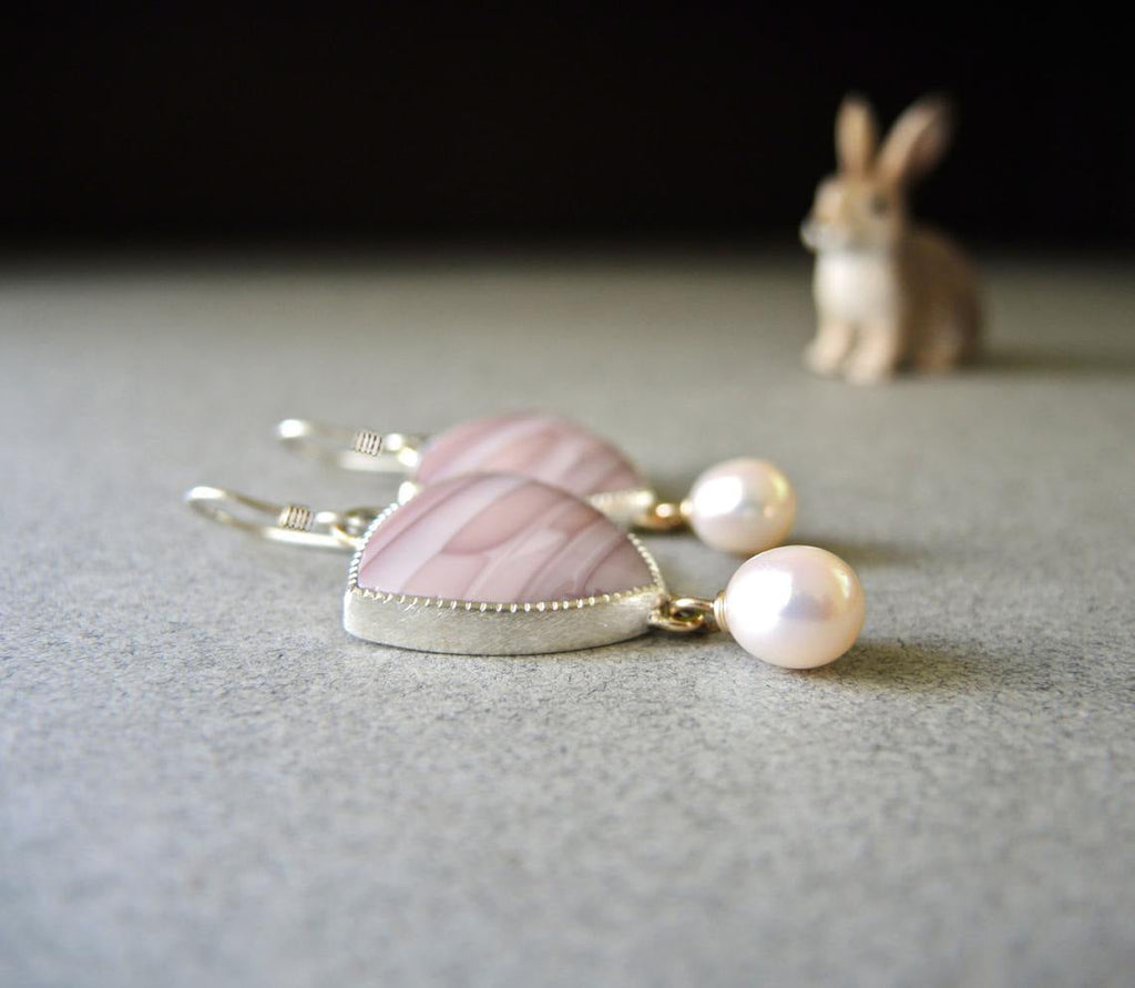 Romantic Pearl Earring for Special Moments