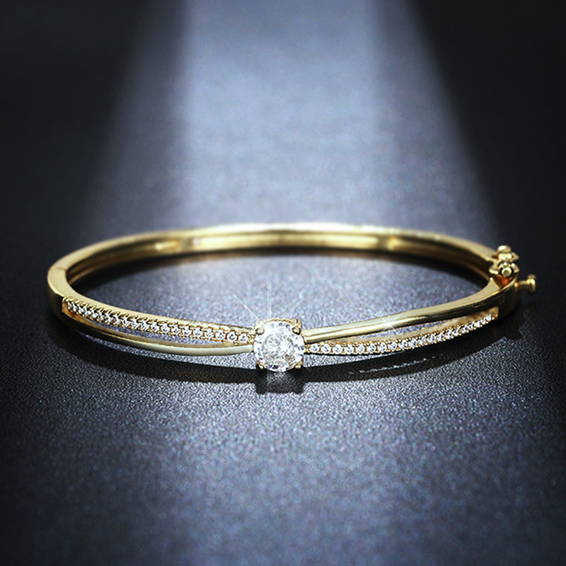 Charming Piece for Any Occasion