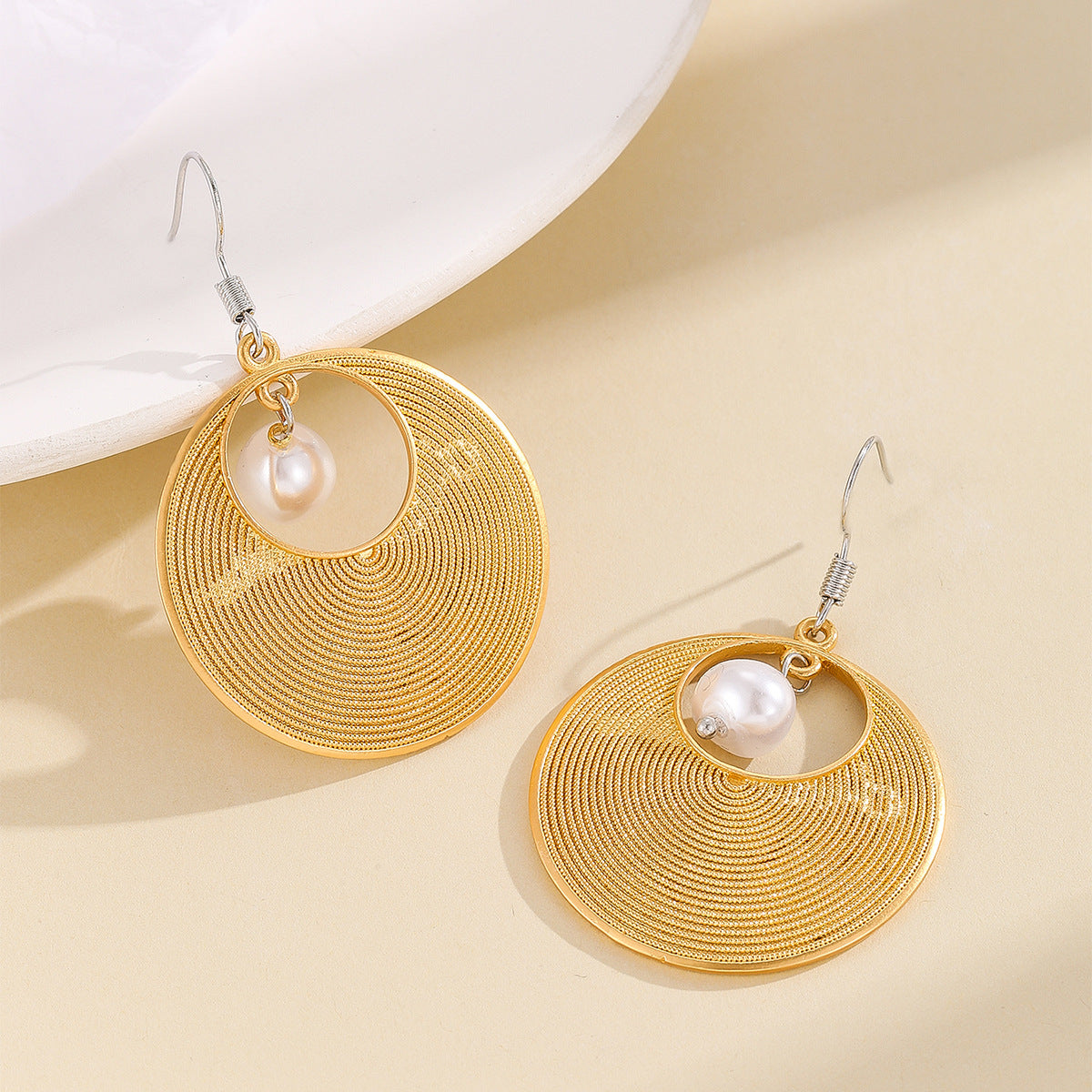 Vintage Handmade Pearl Earring