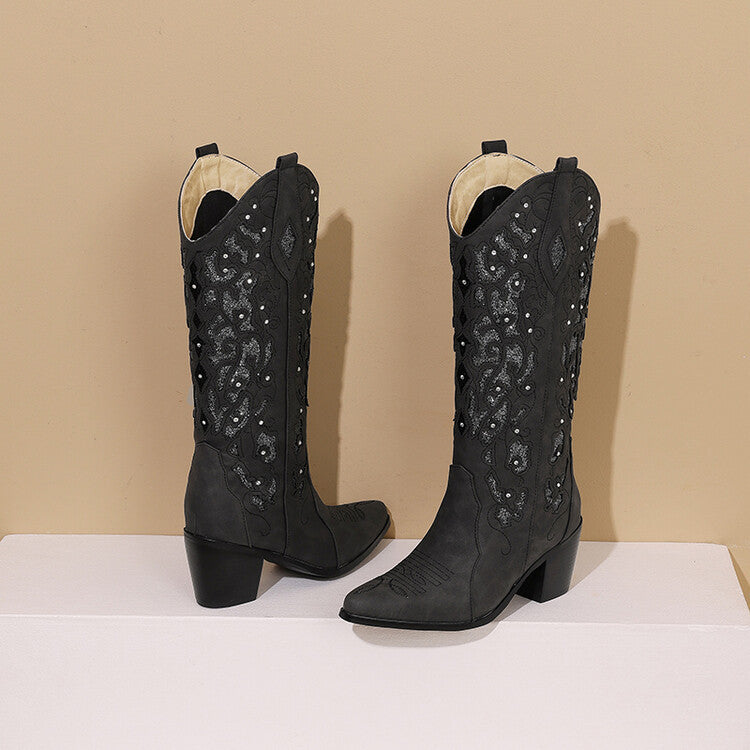 Graceful Orthopedic Boots for Modern Look