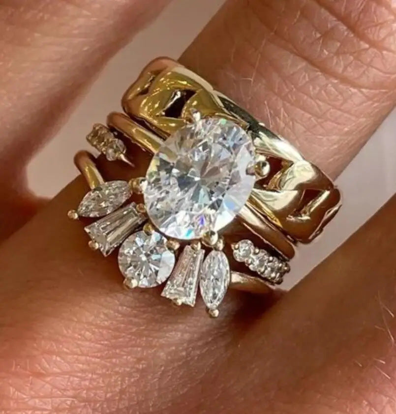 Charming Gold Ring for Any Occasion
